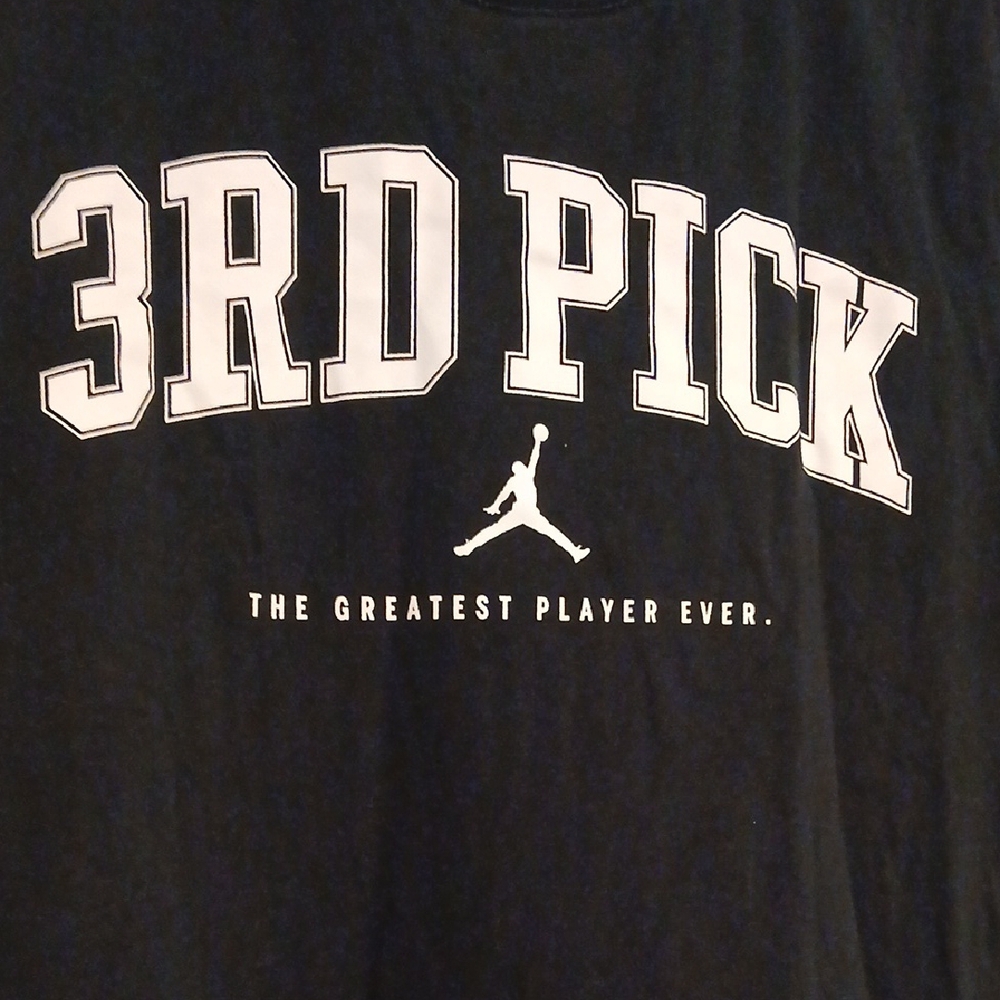 Nike Black Tee with Red and White Details - Picture 5 of 6